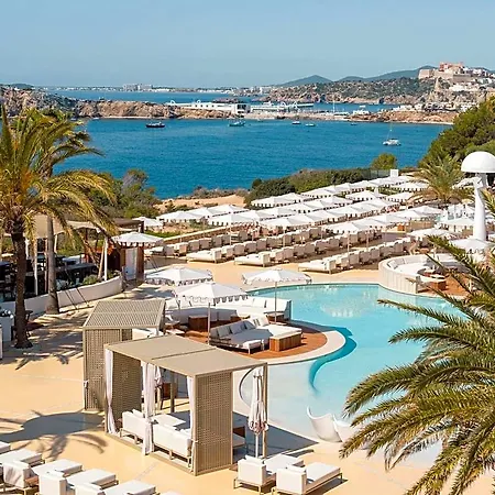 Hotel Destino Five Ibiza - 5-star Grand Luxe - Free Entrance To Pacha Club Santa Eularia des Riu