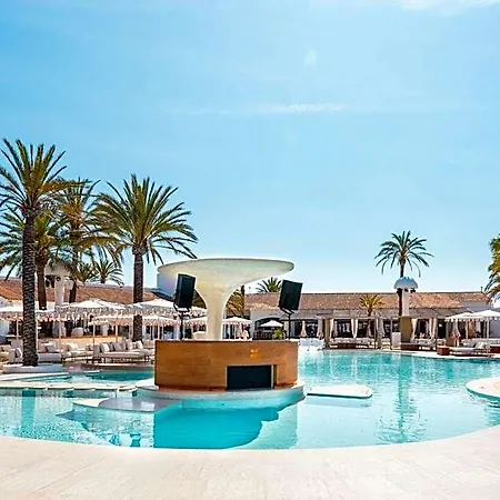 Destino Five Ibiza - 5-star Grand Luxe - Free Entrance To Pacha Club 4* Santa Eularia des Riu