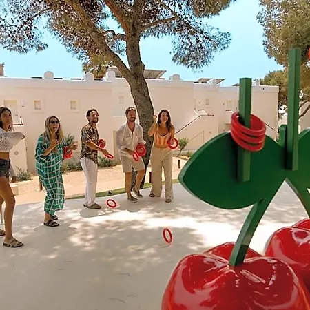 Destino Five Ibiza - 5-star Grand Luxe - Free Entrance To Pacha Club Santa Eularia des Riu